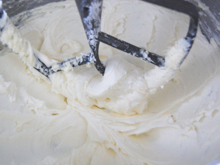 Cream cheese frosting recipe